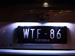  luces de la placa numérica 